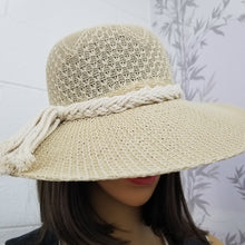 Breaded Hat, Vanilla White