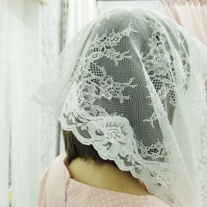 Elegant Lace Veil for Women – Perfect for Rekigious and Special Occasions White